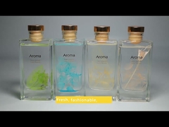 عطر اتاق دیفیوزر نچرال نی 200 میلی لیتری با تزئین گل های تقلبی