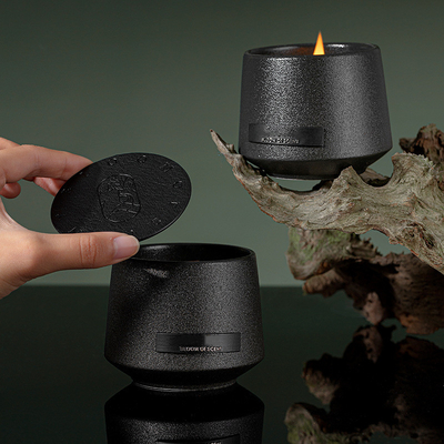AROMA HOME عمده فروشی سفارشی خانه تزئینی مشکی چوبی مشکی شمع معطر درب فلزی سرامیکی خلاقانه