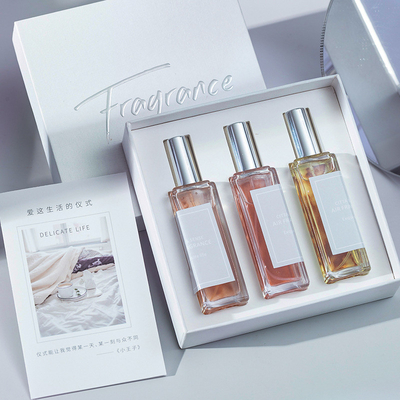 جعبه هدیه اسپری اتاق عطر خوشبو کننده هوا کالکشن Fresh 30 میلی لیتر 3 عدد