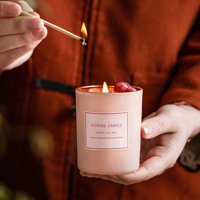 AROMA HOME برچسب خصوصی صورتی عاشقانه آروماتراپی لوکس گل خشک معطر شمع واکس سویا برای صحنه رویدادها