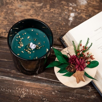 جعبه کادو عروسی شمع معطر کریسمس مومی سبز مشکی گل درب چوبی
