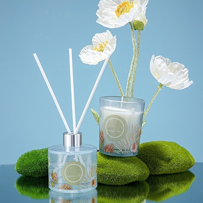 ست هدیه 60 گرمی 50 میلی لیتری شمع معطر پخش کننده نی کاج رنگارنگ جشن عروسی