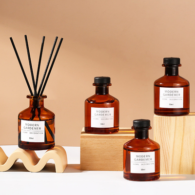 بطری های شیشه ای سفارشی دکوراسیون منزل هتل پخش کننده بوی نی نی 50ML