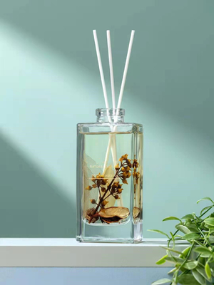 ست هدیه لوکس عطر 150 میلی لیتری آروما رید دیفیوزر با گل خشک