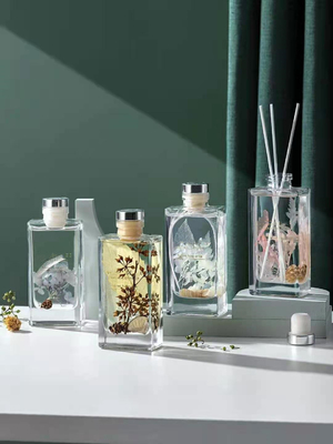 ست هدیه لوکس عطر 150 میلی لیتری آروما رید دیفیوزر با گل خشک